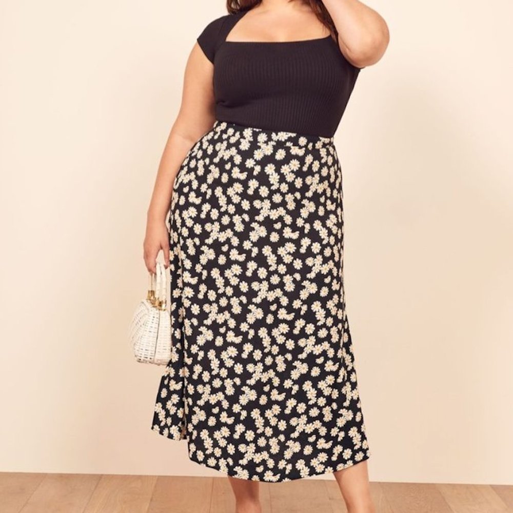 Reformation Bea Skirt Daisy Chain